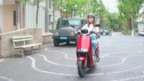 简约设计，澎湃动力 亲测雅迪G5，城市新青年的最佳坐骑